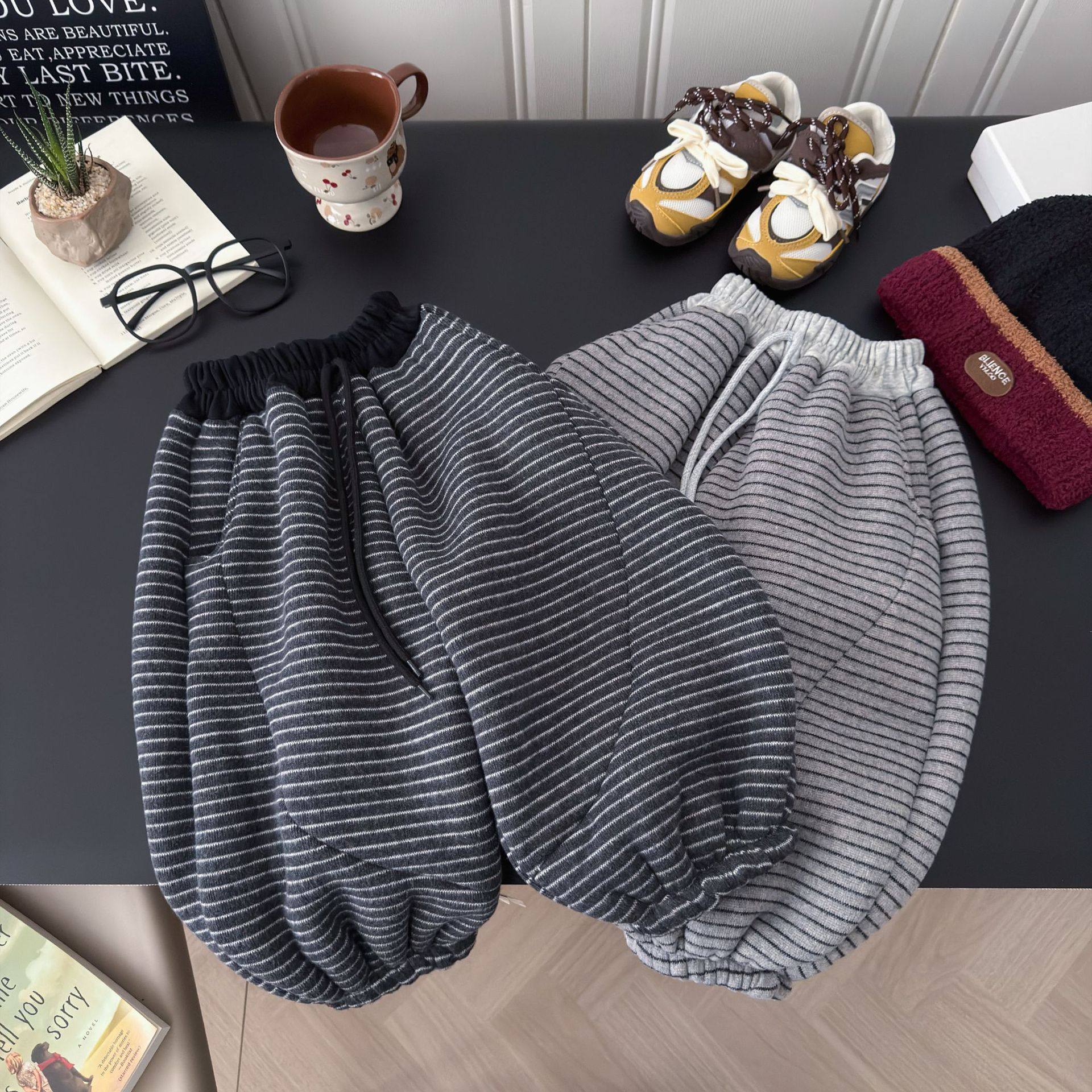 品牌一条过冬儿童加绒条纹裤2025新款洋气时髦百搭宽松束脚休闲长