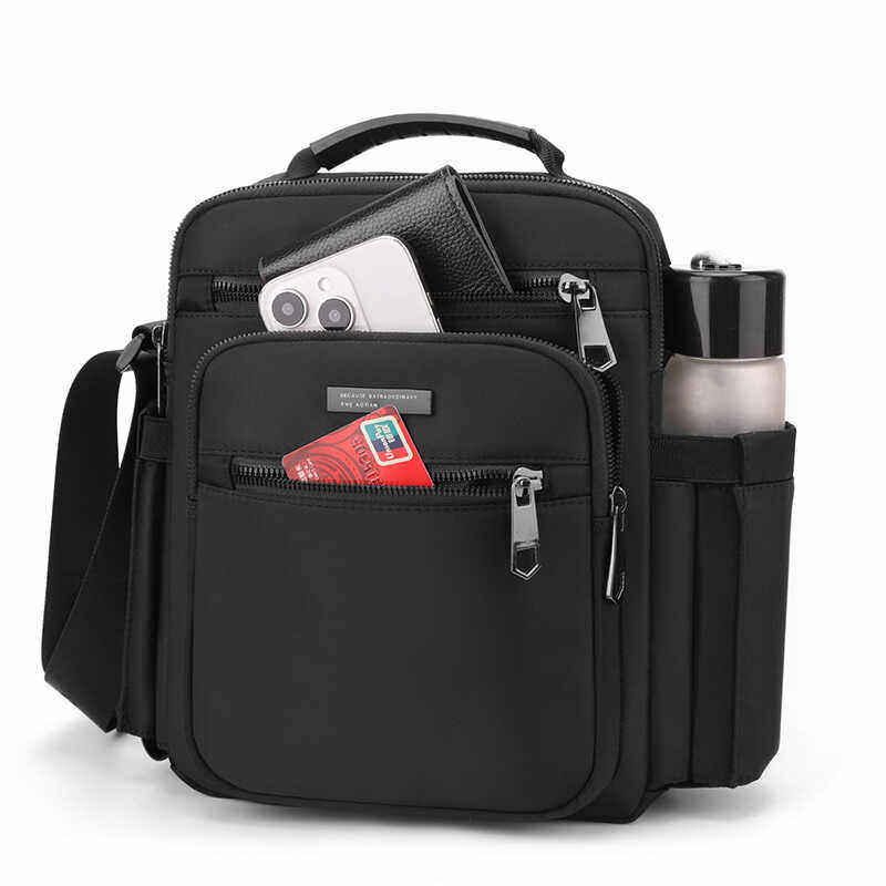 多层单肩包男士包包斜挎包男款帆布小背包2025新款时尚休闲男包