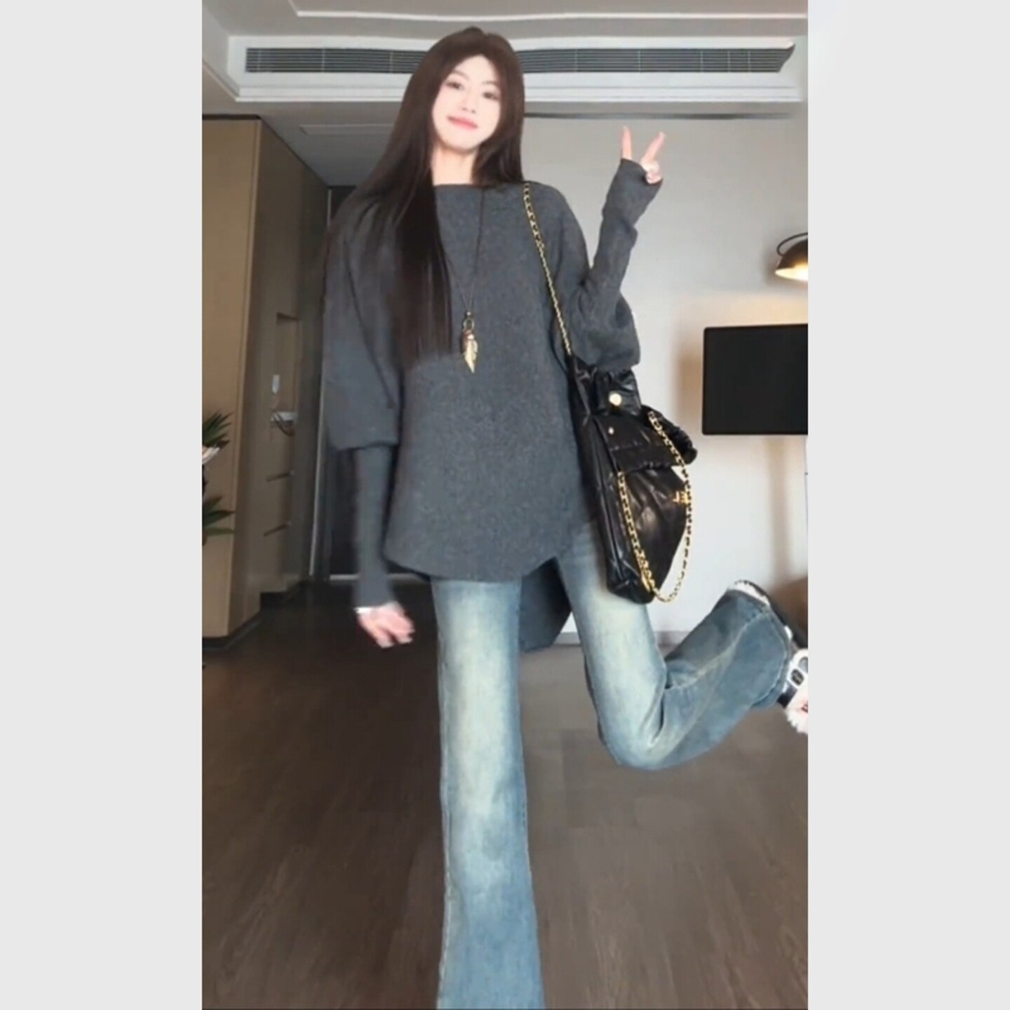 大码女装灰色蝙蝠袖毛衣25秋简单大方高级感穿搭韩式慵懒chic上衣