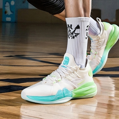 特步男鞋实战篮球鞋减震运动鞋