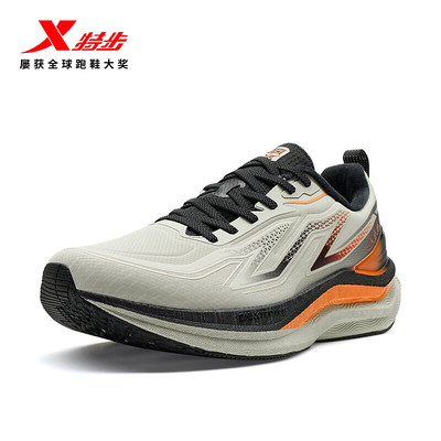 特步加厚保暖运动鞋减震休闲鞋子