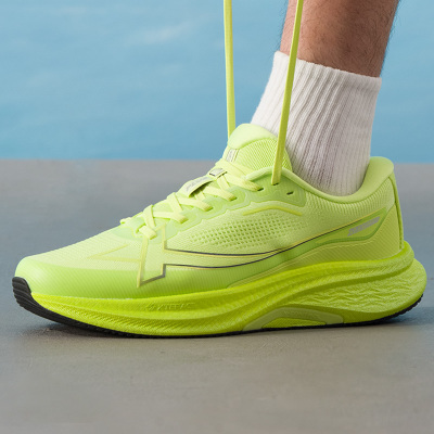 特步（XTEP）两千公里三代plus跑步鞋男鞋 秋新款轻便透气跑鞋耐