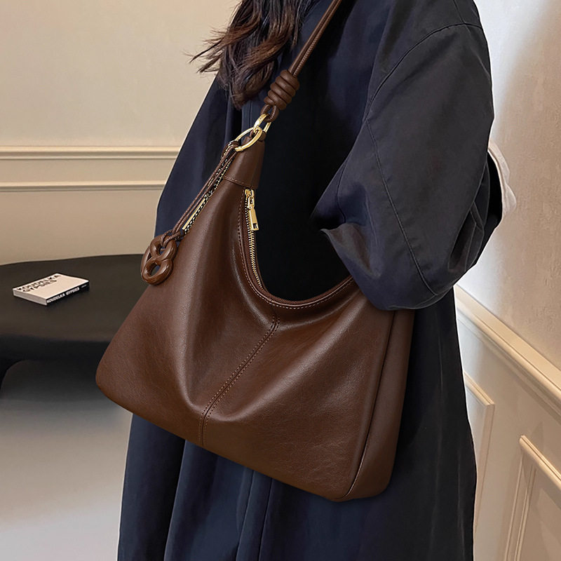 包包女式2025新款女包秋冬美拉德系单肩斜挎包大容量托特腋下包