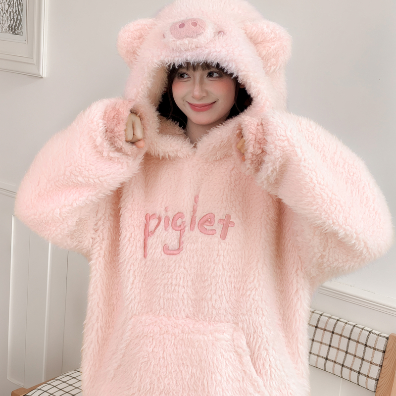 森女部落甜美萌趣小猪连帽绒衫女新款设计感刺绣宽松百搭卫衣冬季