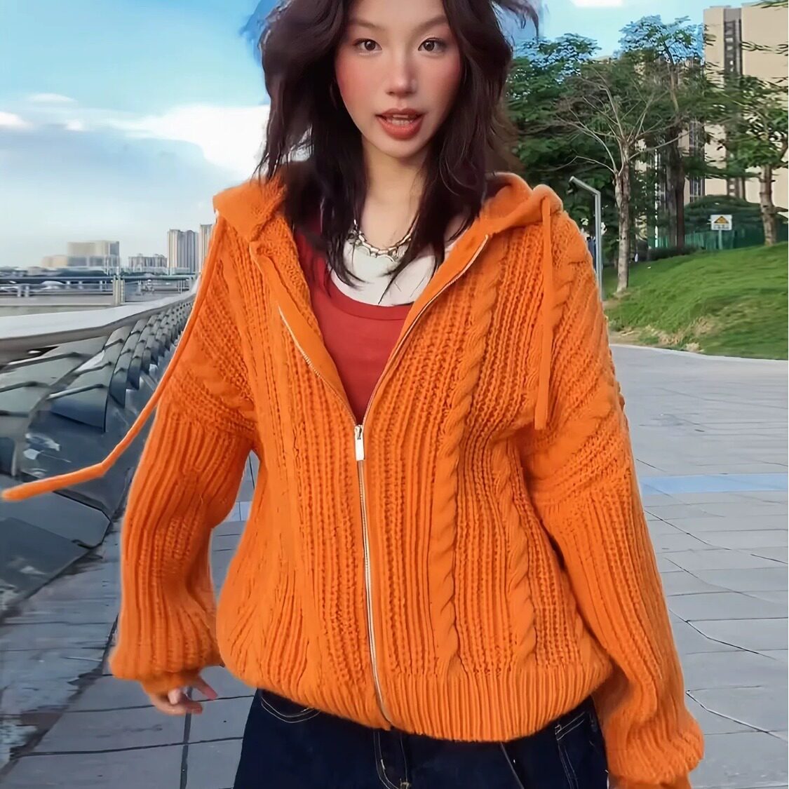 麻花连帽拉链毛衣女2026秋冬季宽松针织开衫橘色简约百搭时尚外套