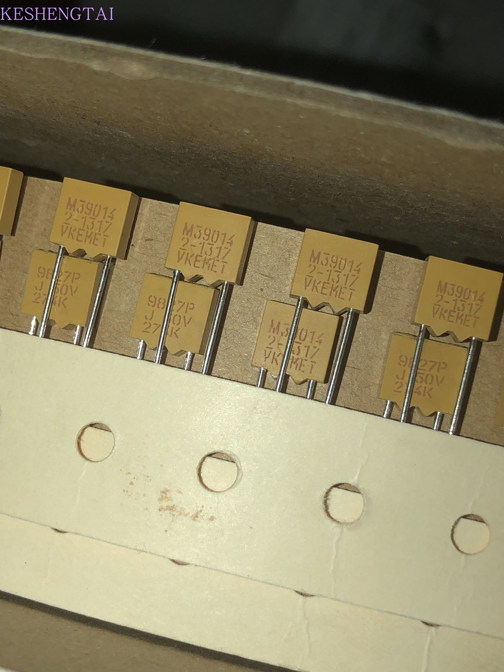 C062T274K5X5CR 多层陶瓷电容器 50V 0.27UF 274k X7R 集美KEMET
