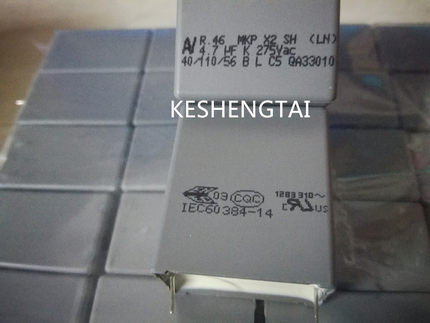 R46KR4470ZAM1K  安规薄膜电容 R46 4.7uF 275V MKP X2 AV KEMET