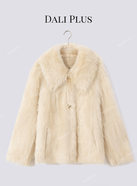 “年度最爱皮草”西班牙直毛托卡皮毛一体外套-D5CH5345