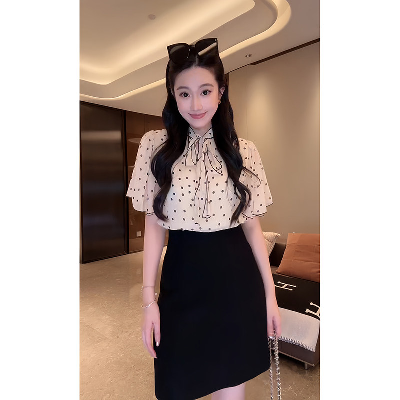 大李plus两穿系列半高领波点衬衫女夏季竖条纹印花设计优雅上衣