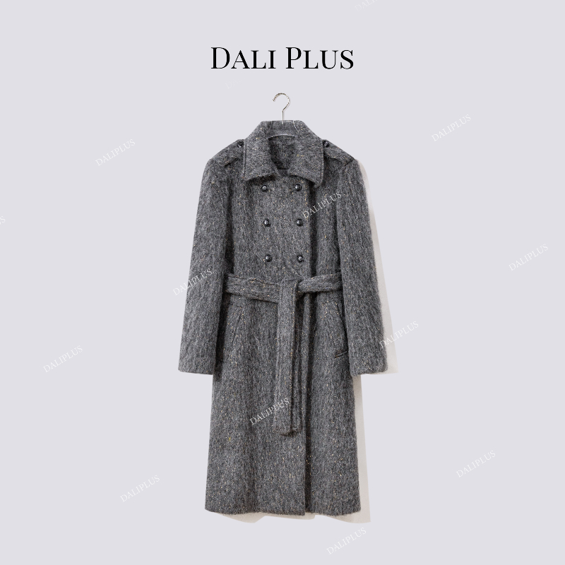 “马海毛+绵羊毛”双排扣系带收腰呢大衣外套-D5CK2156