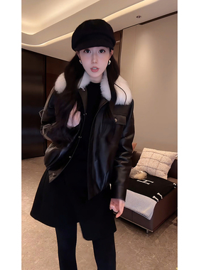 大李plus“绵羊皮可拆卸95白鹅绒”山羊绒拼接真皮羽绒服D5CH5528