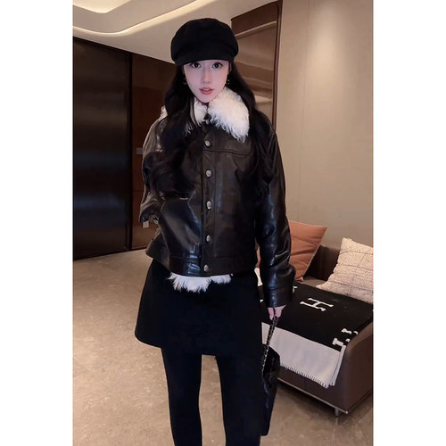 大李plus“莫斯纳羊卷毛“油腊绵羊皮派克服真皮棉服外套D5MM3385