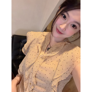 大李plus荷叶花边法式V领波点衬衫女夏季高级奶茶色优雅休闲上衣