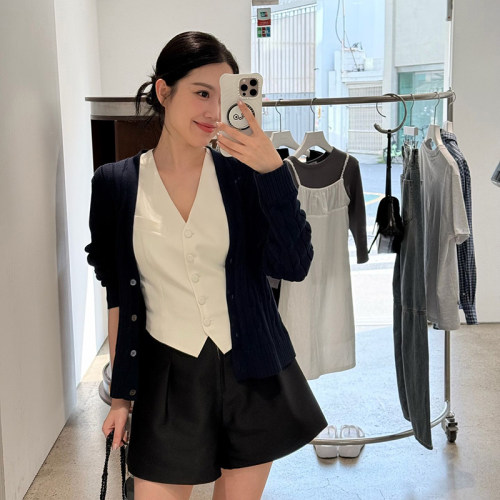 大李plus纯色v领单排扣时髦马甲女夏季漂亮优雅巨好看马夹上衣