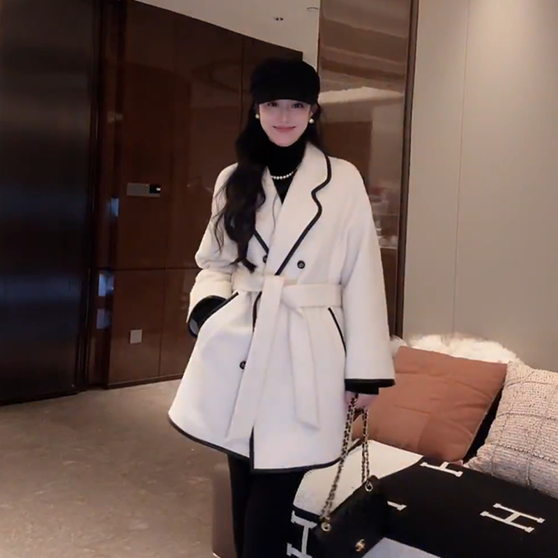 95白鹅绒内胆羽绒服大衣女