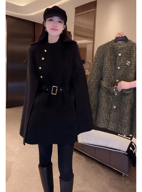 大李plus 黑金斜扣斗篷山羊绒大衣女冬季双肩章腰带黑色毛呢外套