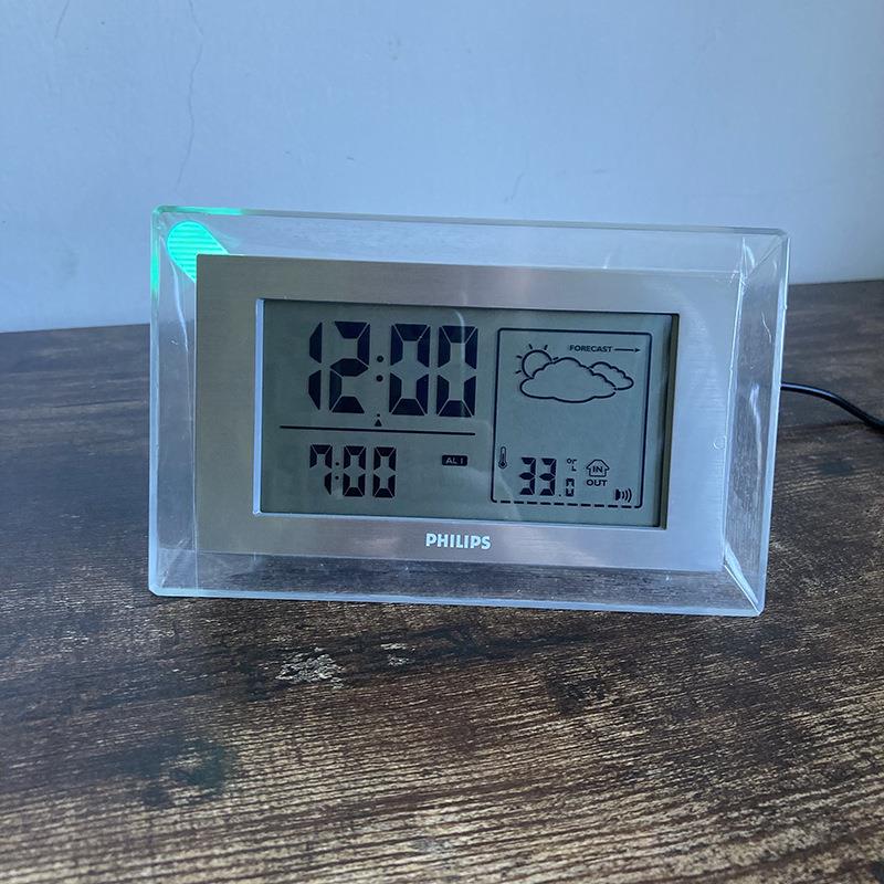 A6L直接冲！懂的都懂！床头钟控收音机桌面小闹钟温度湿度大屏背