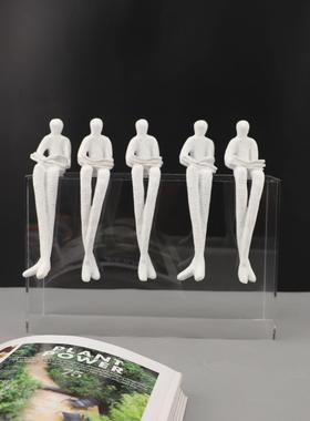 北欧极简轻奢树脂五人组人物雕塑摆件样板房家居房间客厅软装饰品