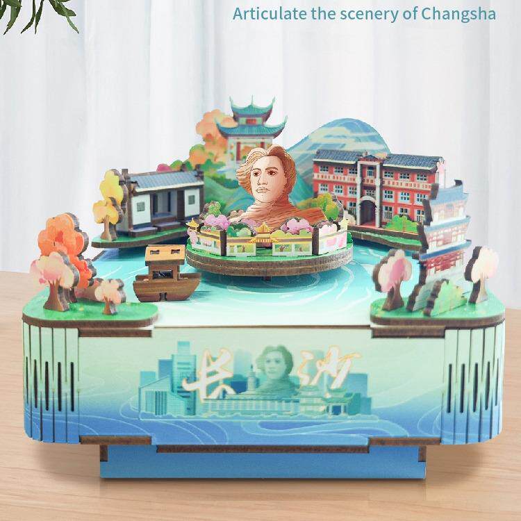 长沙八音盒机芯促销纪念品礼物玩具木质音乐盒旋转生日礼物
