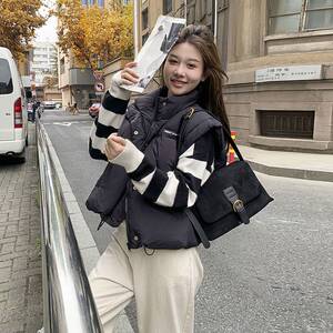 现货 2024冬季短款90白鸭绒羽绒背心马甲羽绒服095-961-P140 K198图片