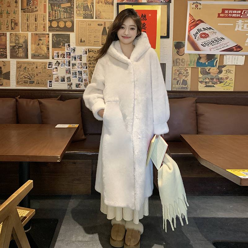 现货2024秋冬皮毛一体仿皮草长款毛绒大衣外套095-9126-P240-K368,女装皮草,浙宝095(原288A)