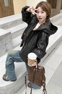 现货】2023冬季机车服pu皮夹克90白鸭绒羽绒服095-959-P265 K388图片