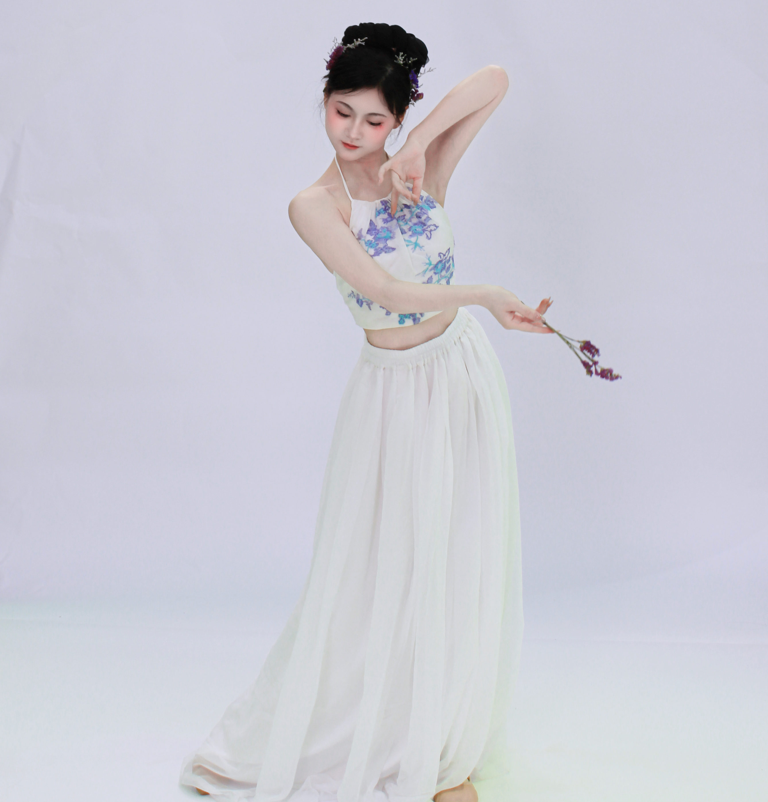 悠然梦璐古典舞蹈新中式吊带演出服外穿现代舞练功服刺绣内搭上衣