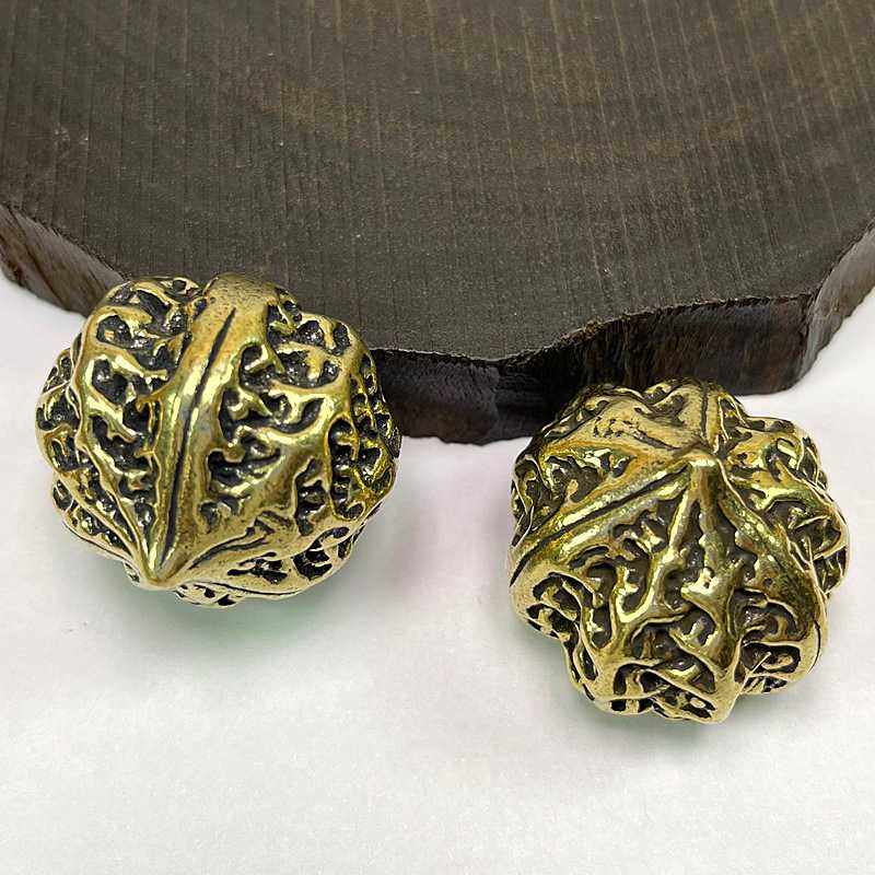 新款直销黄铜实心古玩老年人健身手把件乾坤核桃镇纸摆件文玩配件