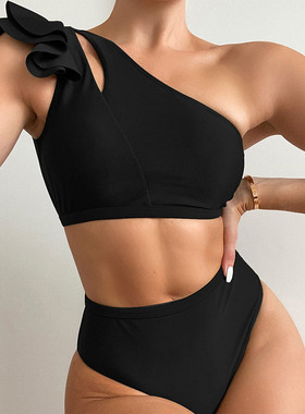 Black bikini women's beach swimsuit黑色比基尼女式海滨泳衣