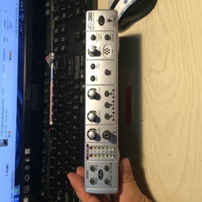 Behringer 百灵达 MINI MON MON800 监听矩阵混音器