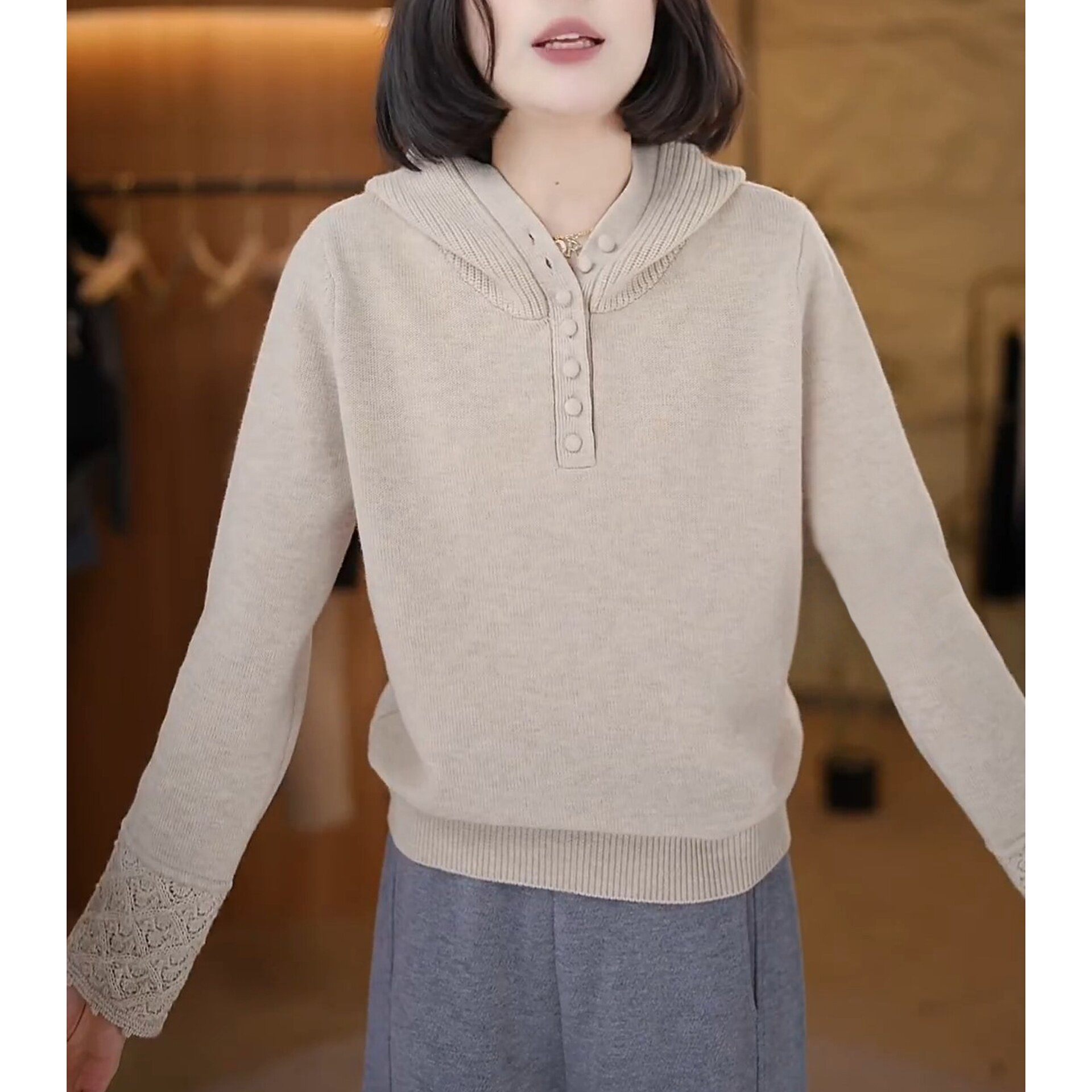 时尚洋气连帽显瘦长袖打底衫