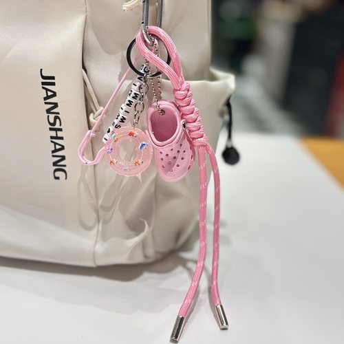 新款夏季粉色编绳洞洞鞋游泳圈可爱包挂件字母可定制游泳主题创意