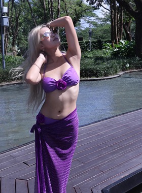 高级感比基尼海边度假性感纯欲风长裙绝美辣妹分体泳衣女款泡温泉