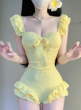 甜美温泉连体泳衣女度假荷叶边海边绝美遮肚性感小胸聚拢显白