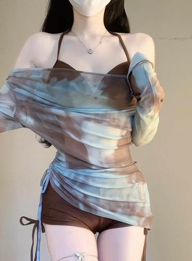 2025新款超性感比基尼扎染三件套度假温泉纯欲风平角小胸聚拢高级