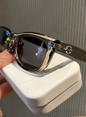 2025年新款韩版橄榄绿猫眼墨镜女适合小脸凹造型遮阳街拍太阳眼镜