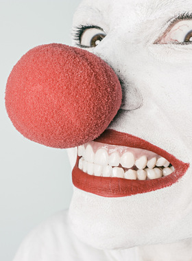 新奇特整人搞笑玩具万圣节小丑鼻子红色海绵球小丑搞怪魔术道具