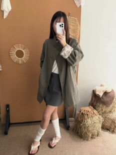 2026新款 百搭宽松显瘦上衣女设计感小众潮hshh 时尚