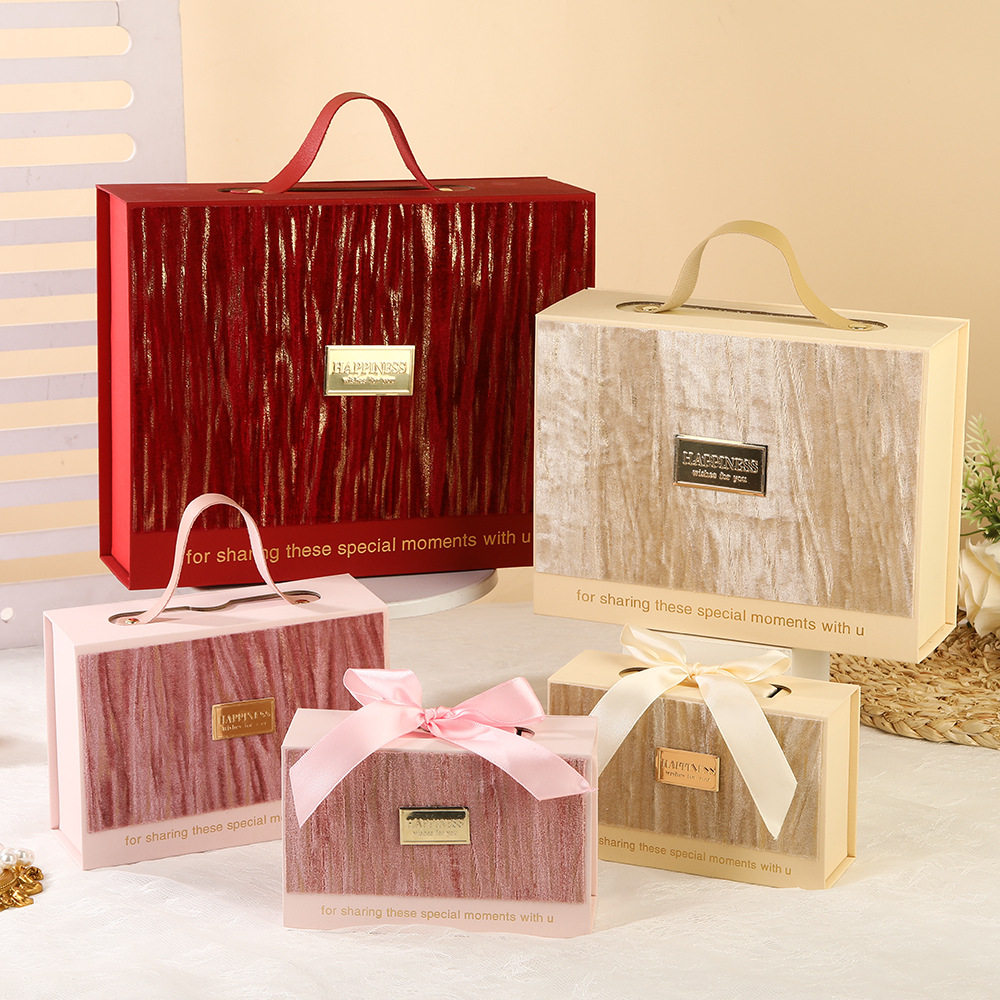 免折叠硬板婚礼喜糖盒欧式丝绒鎏金结婚伴手礼盒大容量婚庆糖果盒