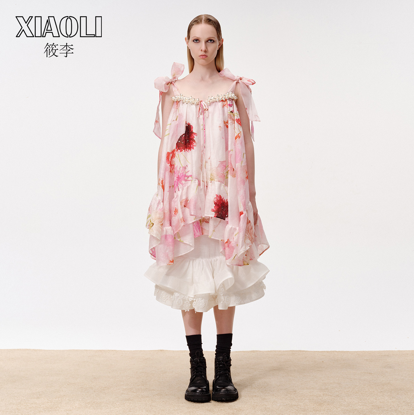 【XIAOLI筱李】浪漫度假风粉色淡水彩印花短款方领连衣裙春新品