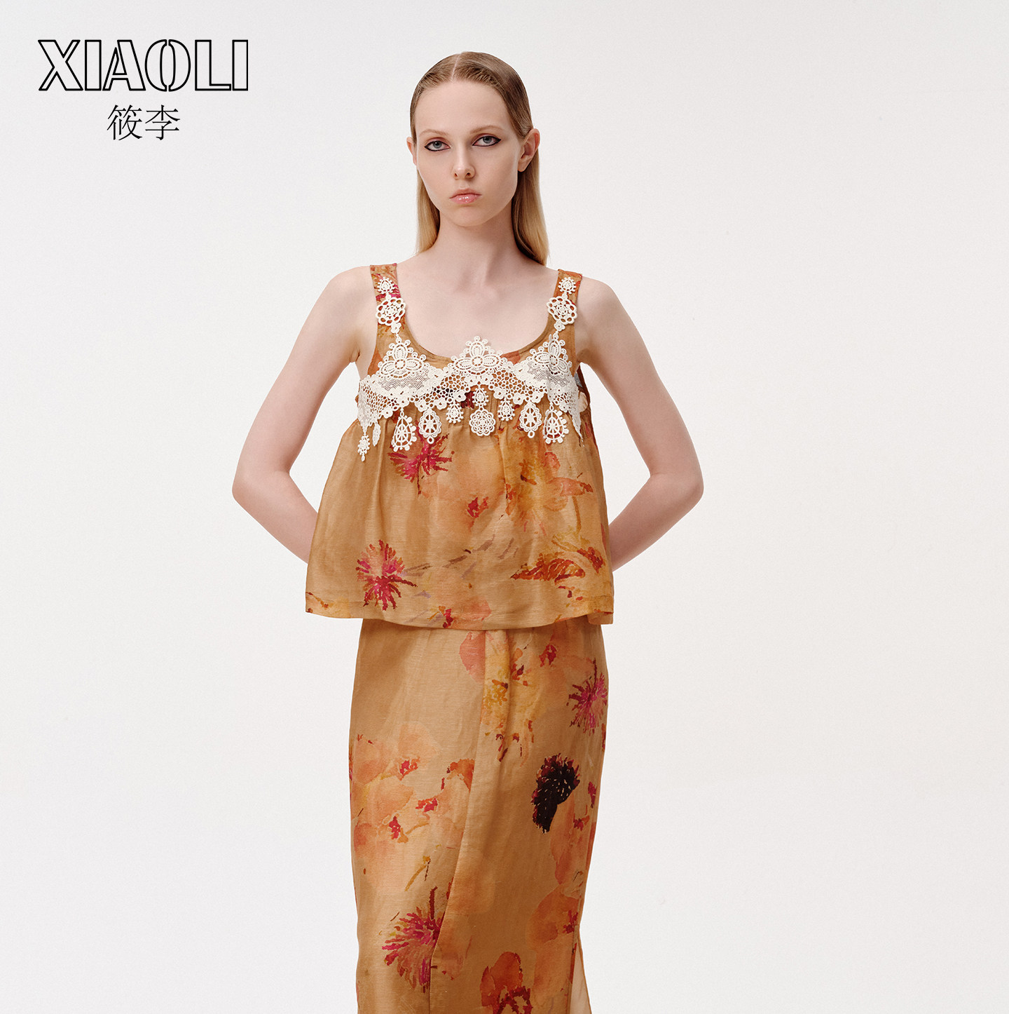 【XIAOLI筱李】度假风花卉印花卡其色印花蕾丝背心上衣25秋新