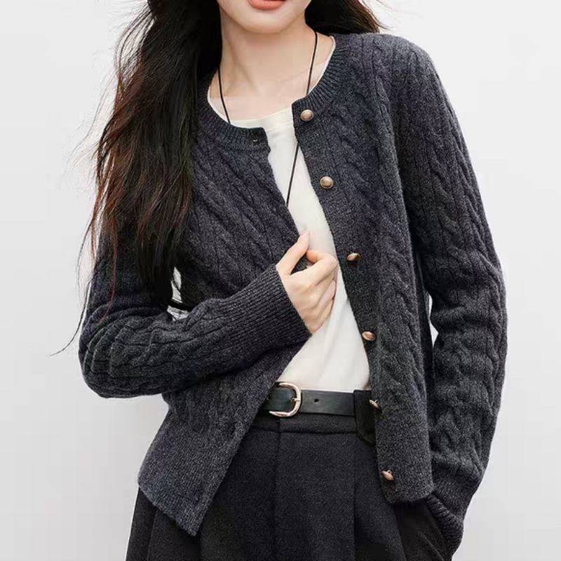 2025新款圆领麻花开衫外套女秋冬高级感小香风针织毛衣外搭上衣女