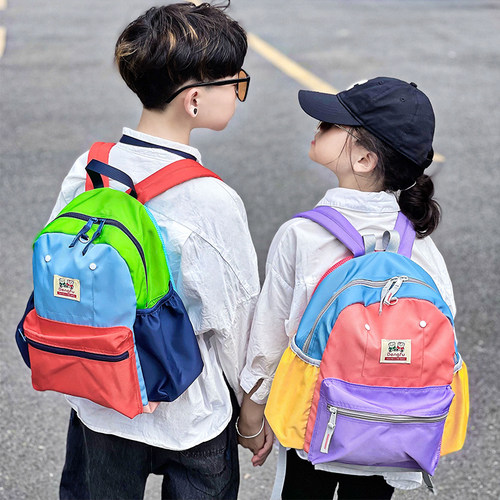 小学生书包超轻儿童春游双肩包