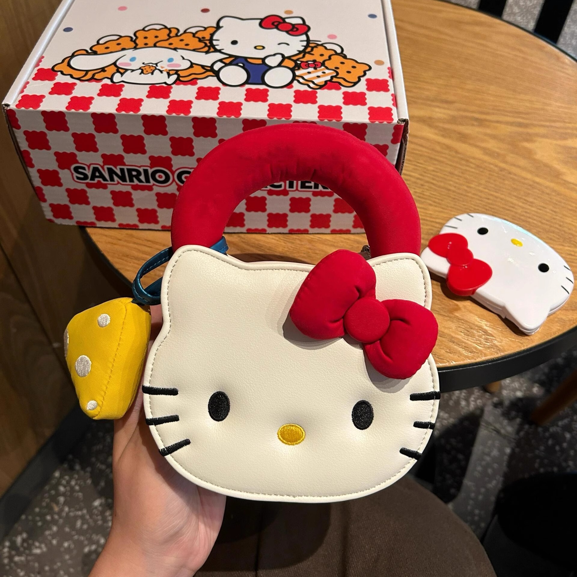 hellokitty包包女2025新