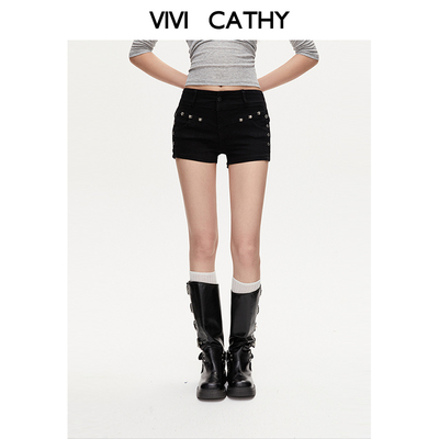 VIVICATHY2025早秋美式辣妹黑色超短牛仔短裤女铆钉低腰包臀热裤