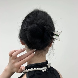 国风蝴蝶u型檀木盘发簪子新中式 古风高级感旗袍发饰品通勤发钗女