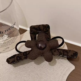 花朵蝴蝶结豹纹发夹抓夹女高级感2025新款后脑勺盘发鲨鱼夹发量大