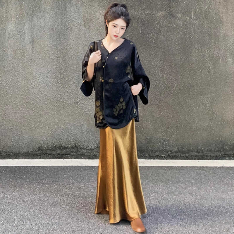 新中式醋酸黑色提花外套女2024早秋新款斜襟上衣半裙国风宽松套装