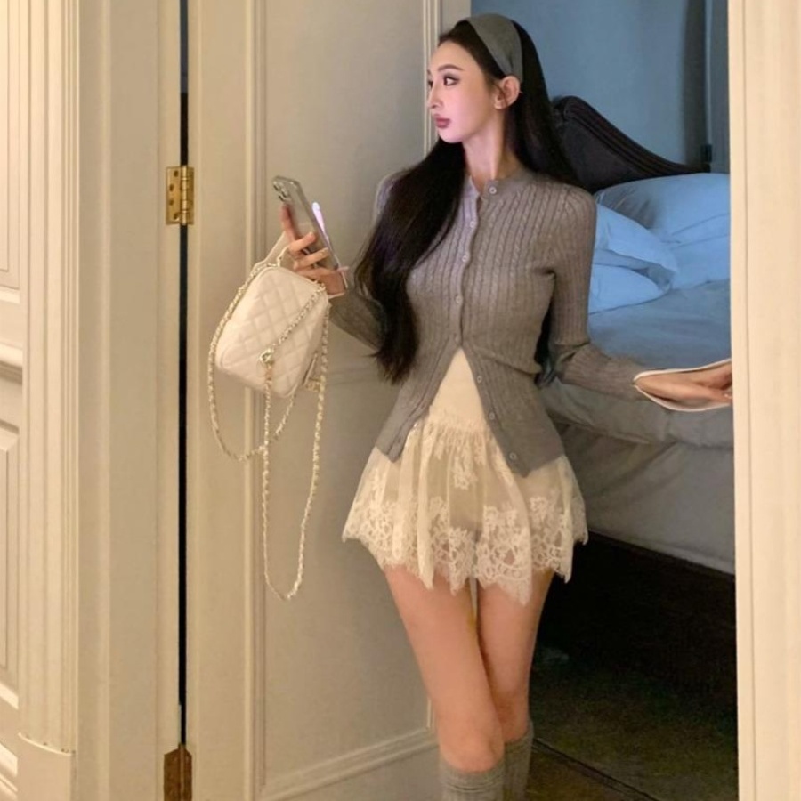 韩版灰色圆领长袖针织开衫女秋季修身麻花打底衫紧身显瘦百搭上衣