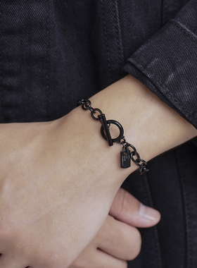 男黑色潮流吊坠手链气质手链